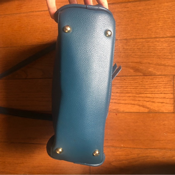 ❤️Blue teal crossbody bag multiple compartments - Picture 9 of 11